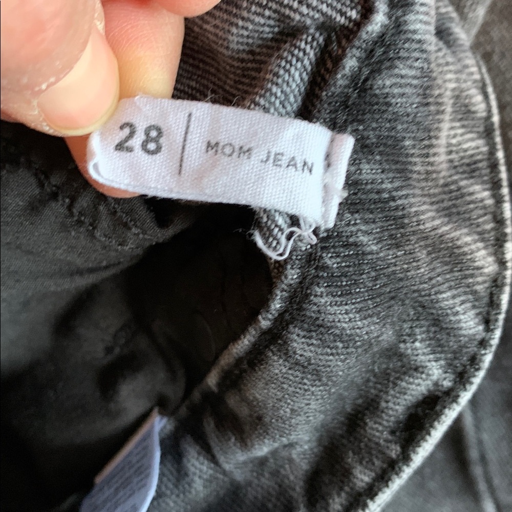 Women’s PacSun Charcoal Mom Denim Jeans size 28 - Picture 7 of 8